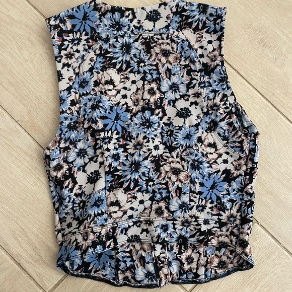 Free People New Romantics Floral Button Down Crop, XS - Picture 5 of 6